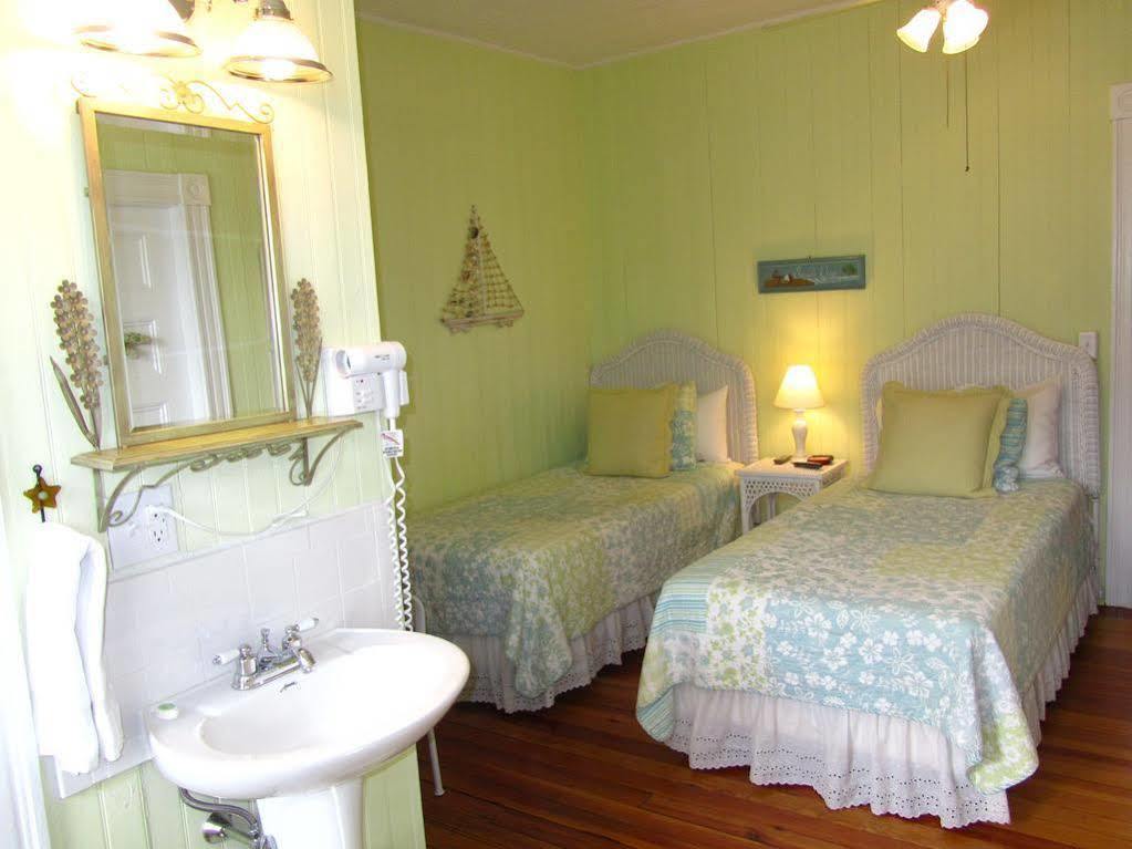 Inkwell Beach Cottage Oak Bluffs Εξωτερικό φωτογραφία